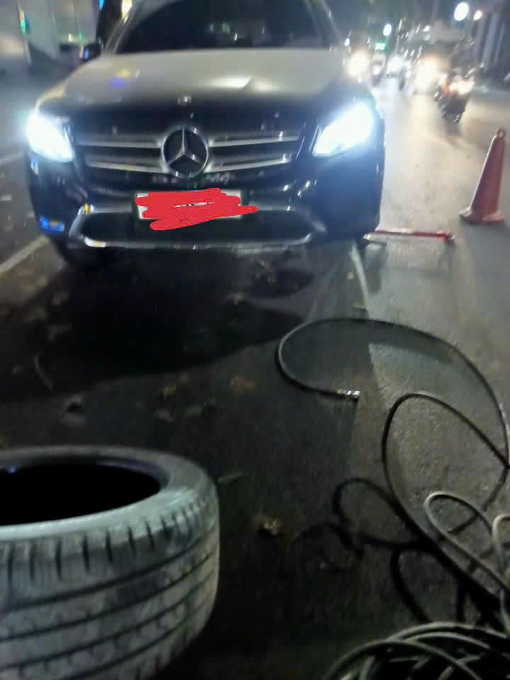 Vá lốp ô tô Yên Hòa 24h – vá lốp lưu động gần đây- 036.333.6980-