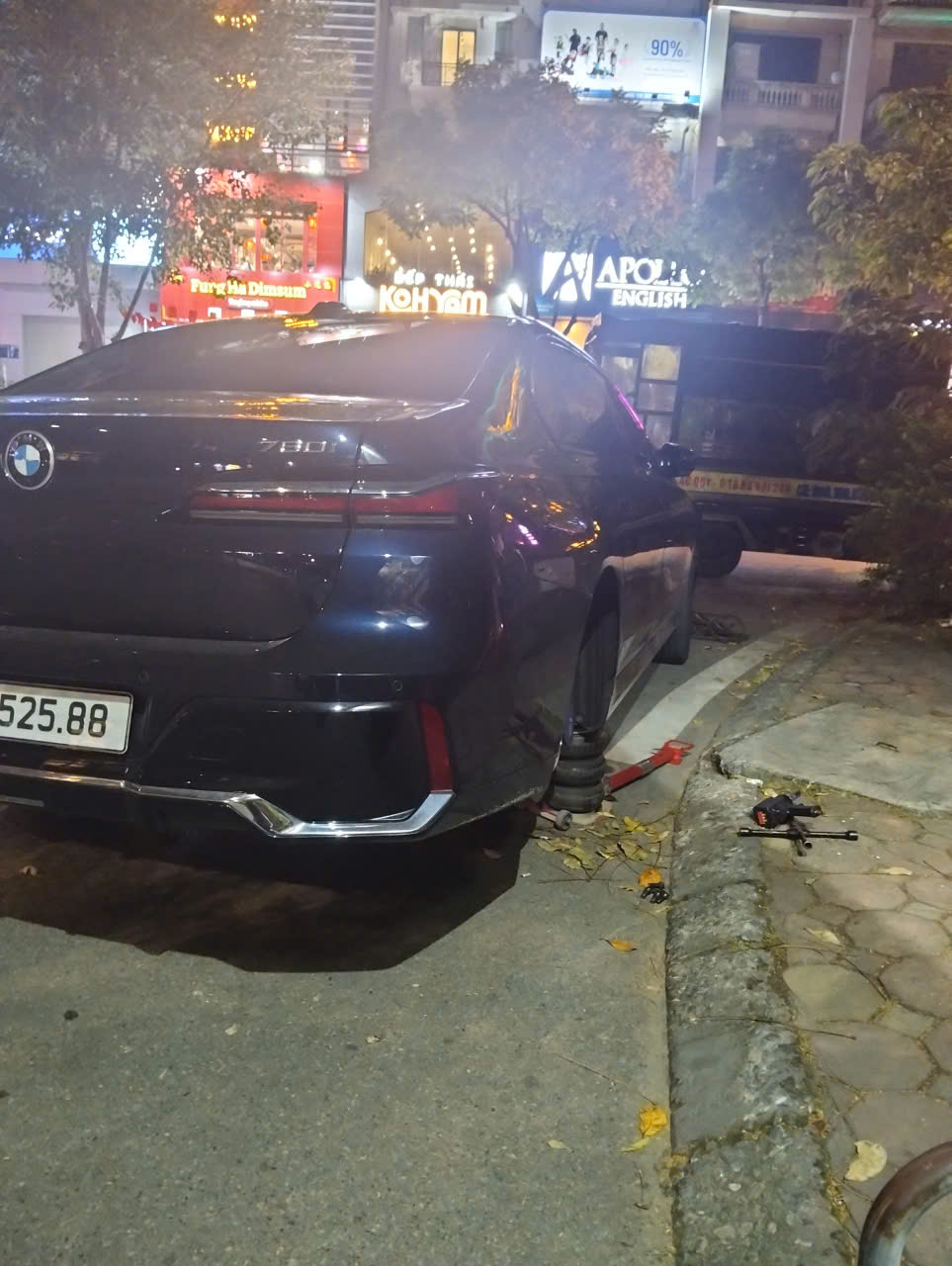 Dịch vụ cứu hộ lốp ô tô Kim Giang tại Hà Nội